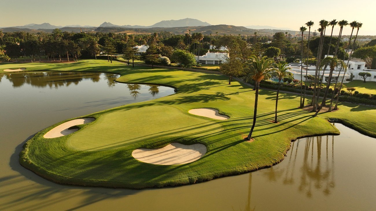 Vista del green del hoyo 17 del Real Club de Golf Sotogrande (foto © Real Club de Golf Sotogrande)